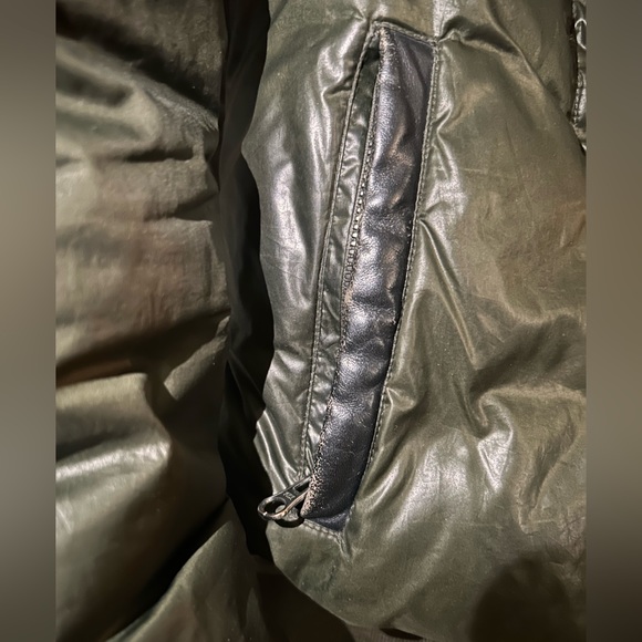 Maclage army green puffer jacket - Picture 2 of 7
